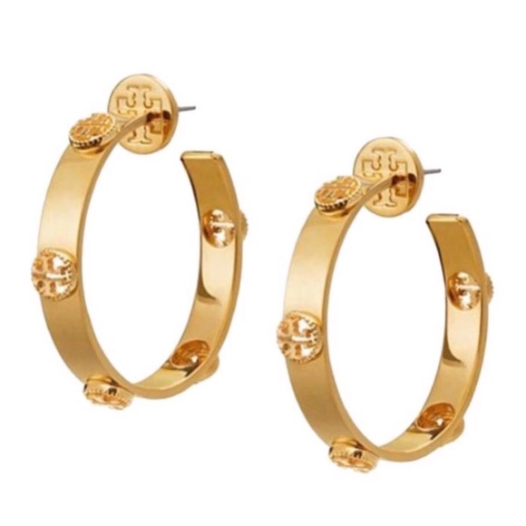 TORY BURCH • Gold Milgrain Logo Hoop Earrings - Picture 3 of 6